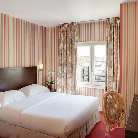 Aoriste & 4* Parigi